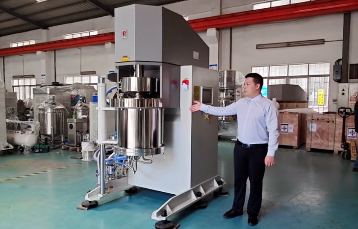 「视频」深圳叁星飞荣2025新型立式砂磨机特点介绍