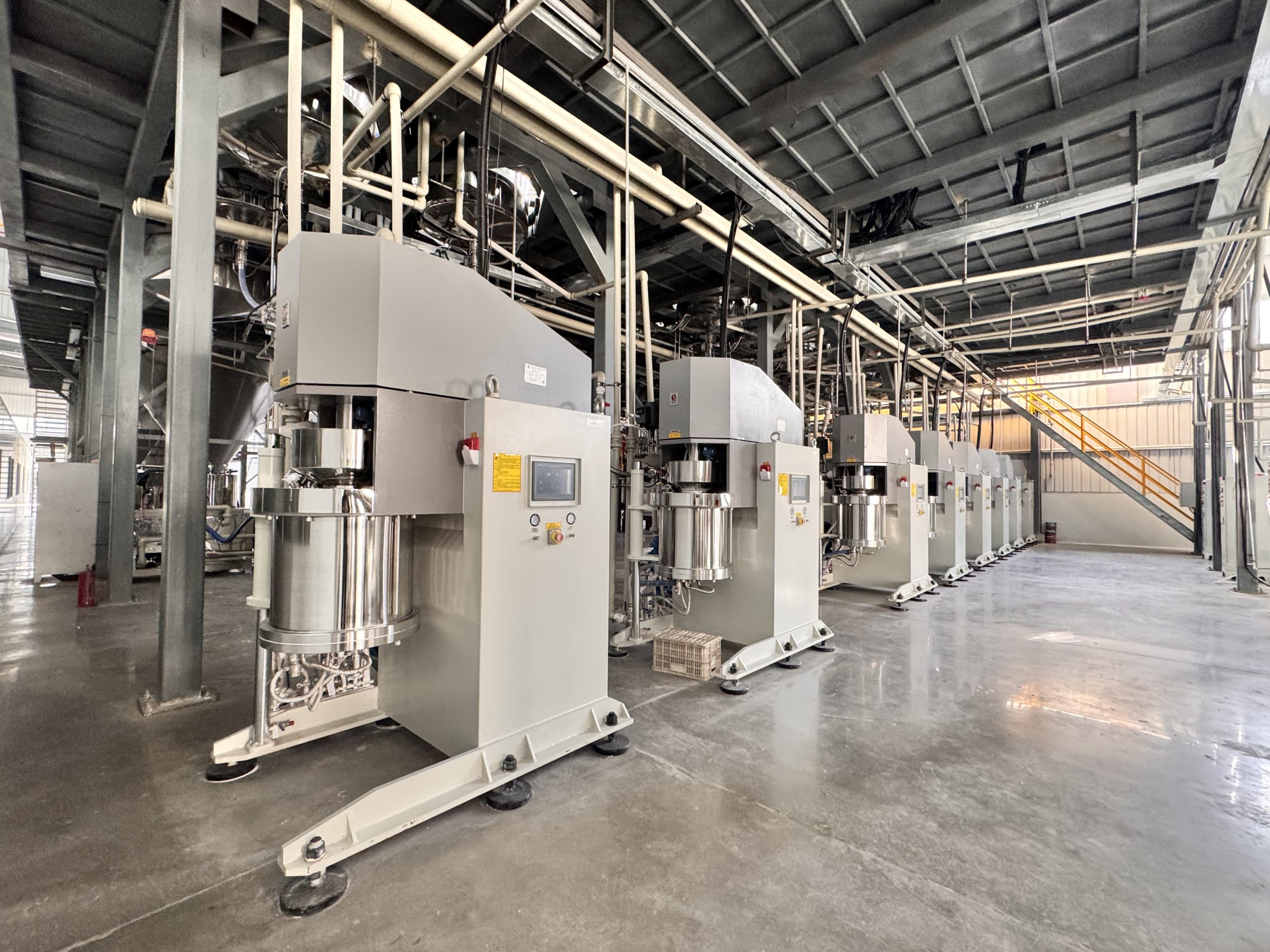 深圳叁星飞荣立式砂磨机，彻底解决传统砂磨机五大痛点！